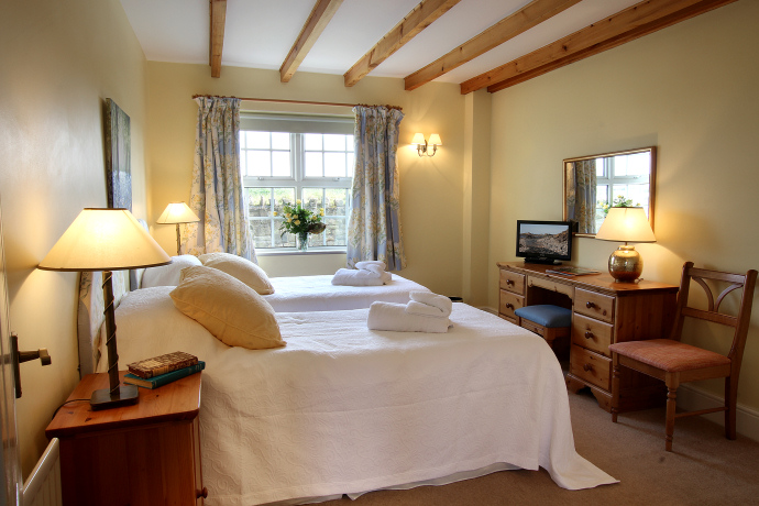 Twin Bedroom, Oystershell Cottage, Northumberland Twin Bedroom
